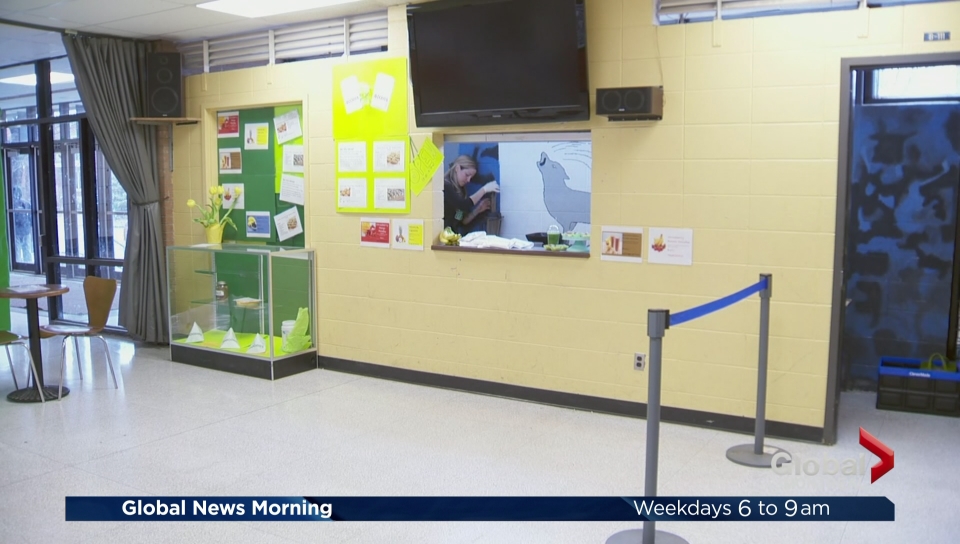Lcchs Student Run The Green Bistro Offering A Healthy Start To The Day Watch News Videos Online
