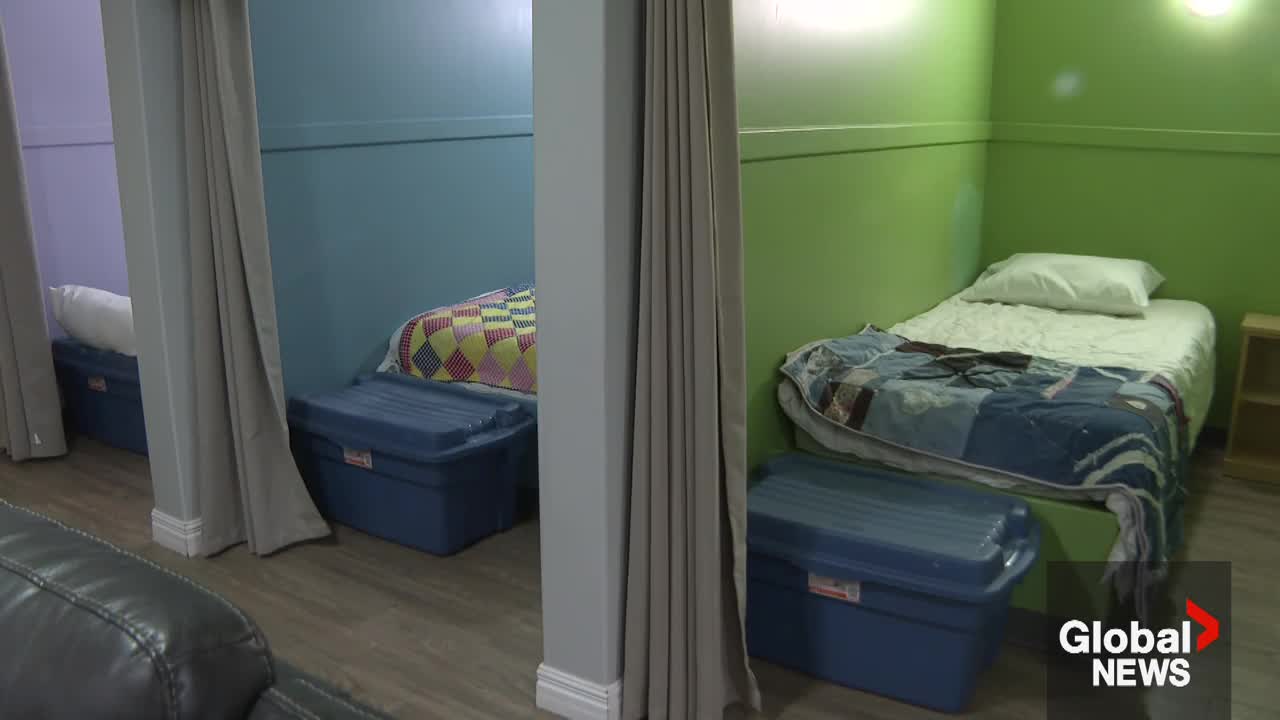 image of 우드스 홈즈, 레스브리지 청소년을 위한 연말 지원 요청